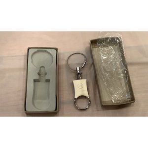 Metal Silver Cadillac Key Ring Key Chain New in Box Cars Automobiles NEW